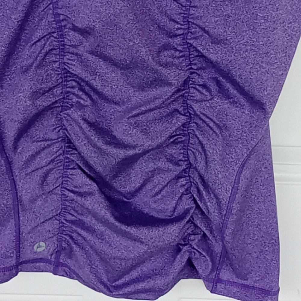 Bold Purple V-Neck Sportswear Athletic Top Ruched Fitted Activewear Workout - Picture 3 of 4